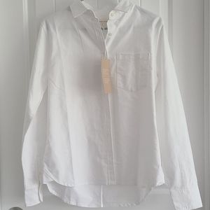 NWT Tradlands 101 Button Up